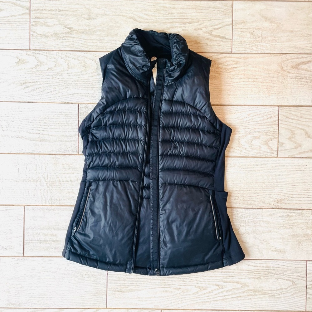 Lululemon down vest- black size 8